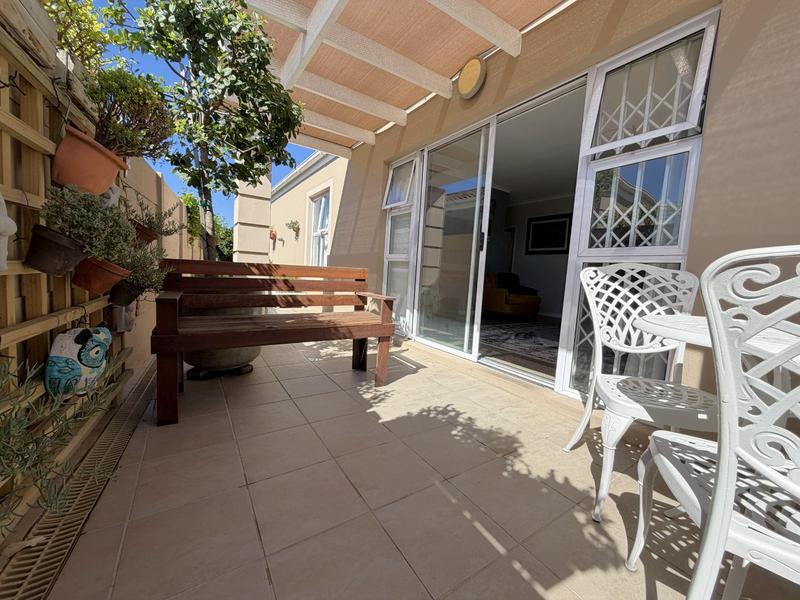 3 Bedroom Property for Sale in Costa Da Gama Western Cape